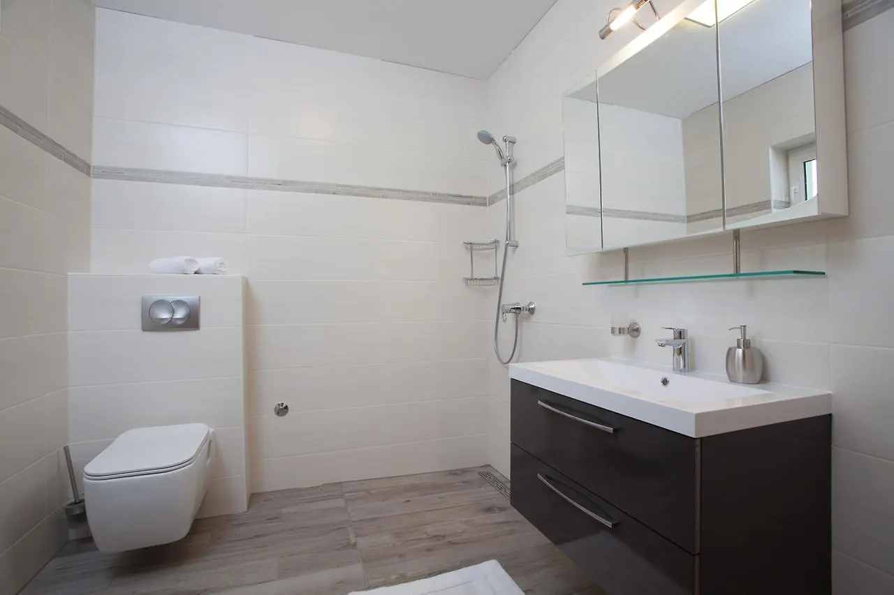 Villa Grey Soul Μεντουλίν