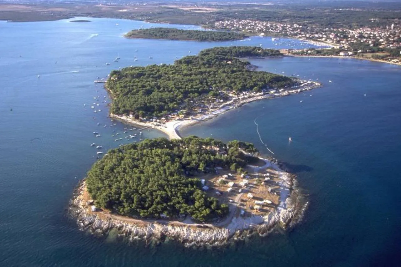 Villa Grey Soul Μεντουλίν 0*,