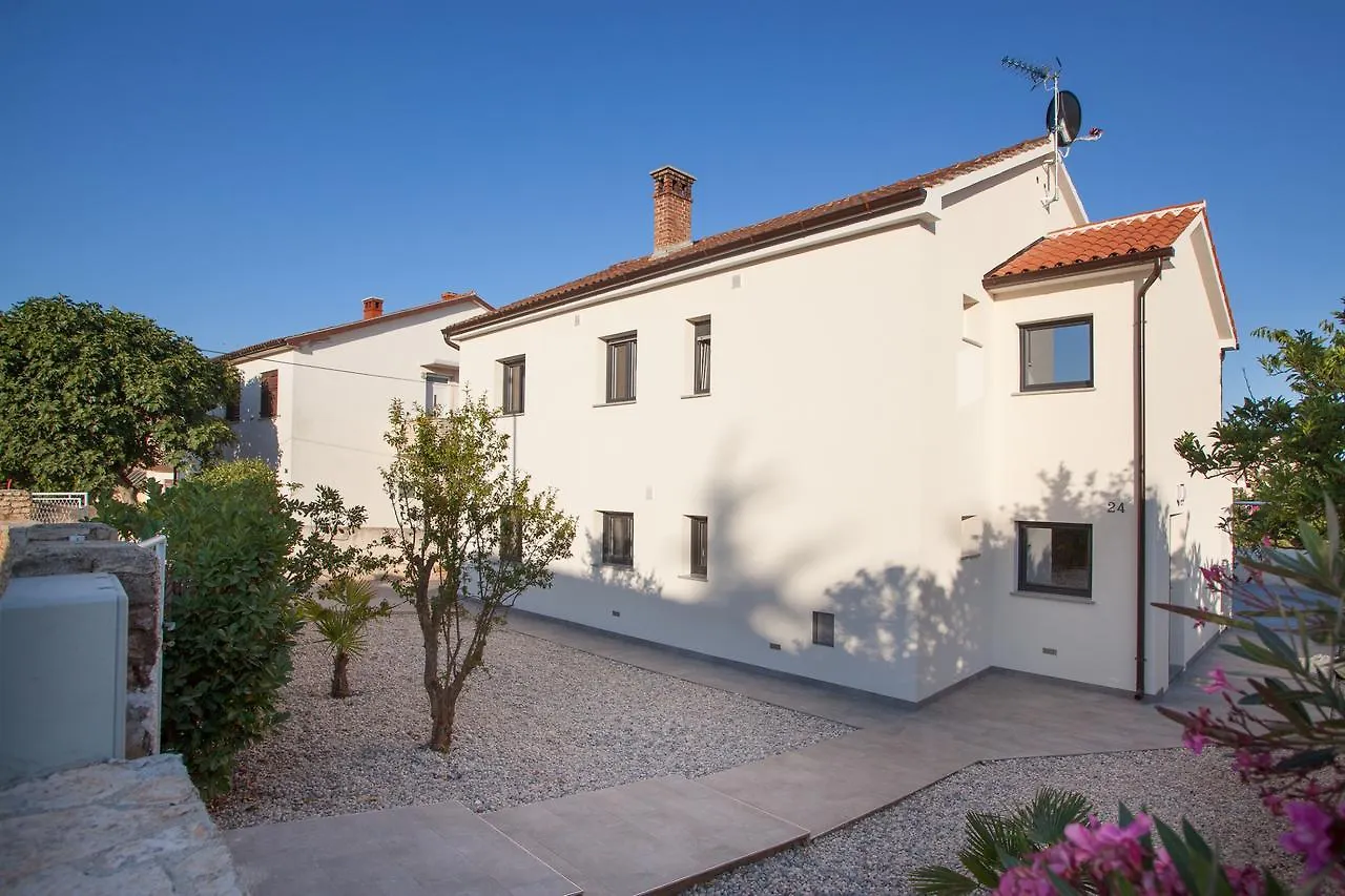 Villa Grey Soul Μεντουλίν